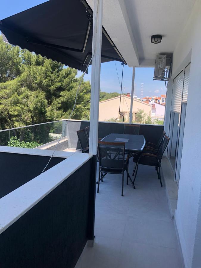 Apartment Deni Пула Екстериор снимка