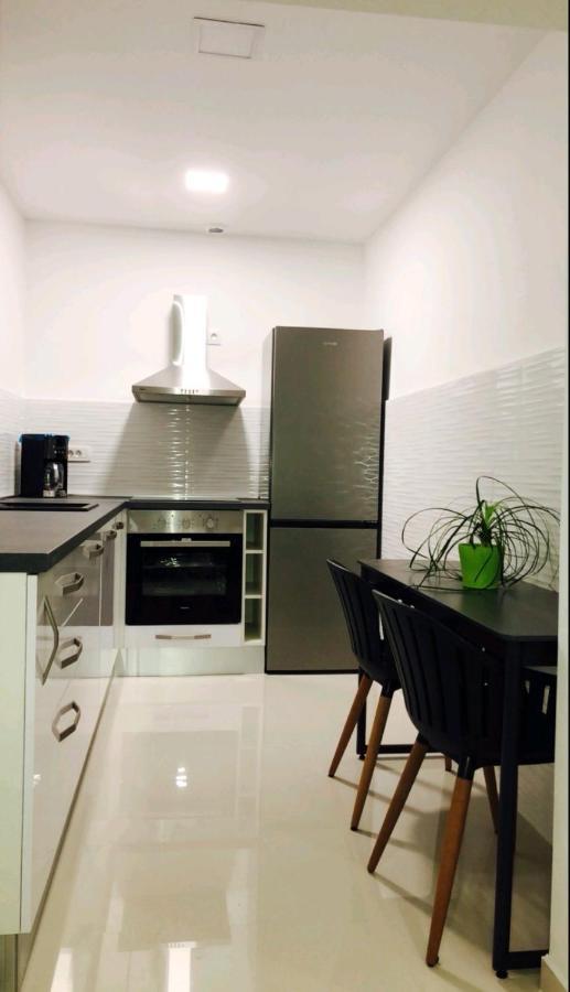 Apartment Deni Пула Екстериор снимка