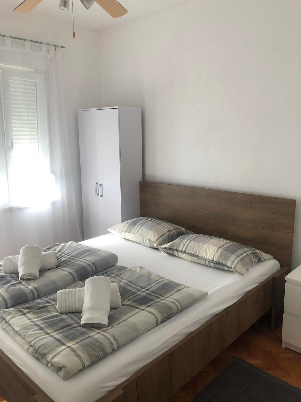 Apartment Deni Пула Стая снимка