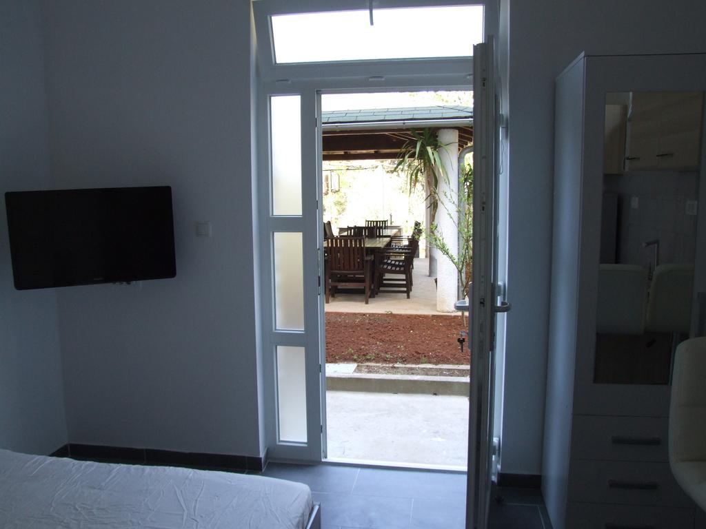 Apartment Deni Пула Екстериор снимка